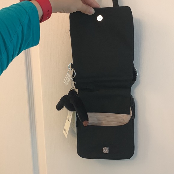 Kipling Black Eldorado Bag - Picture 8 of 15